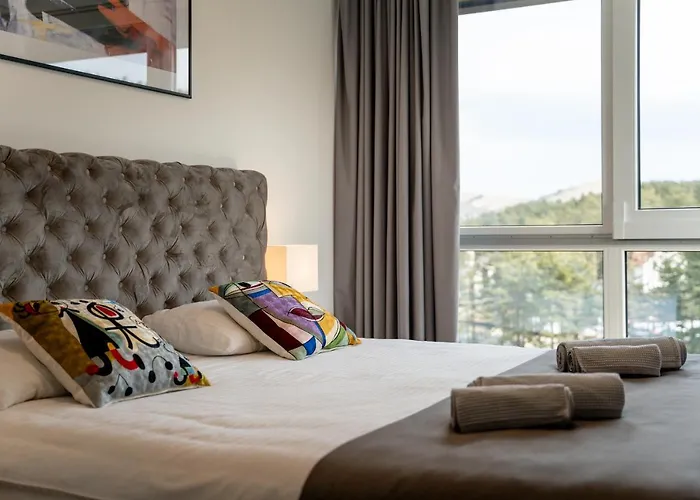 Gondola View Apartment