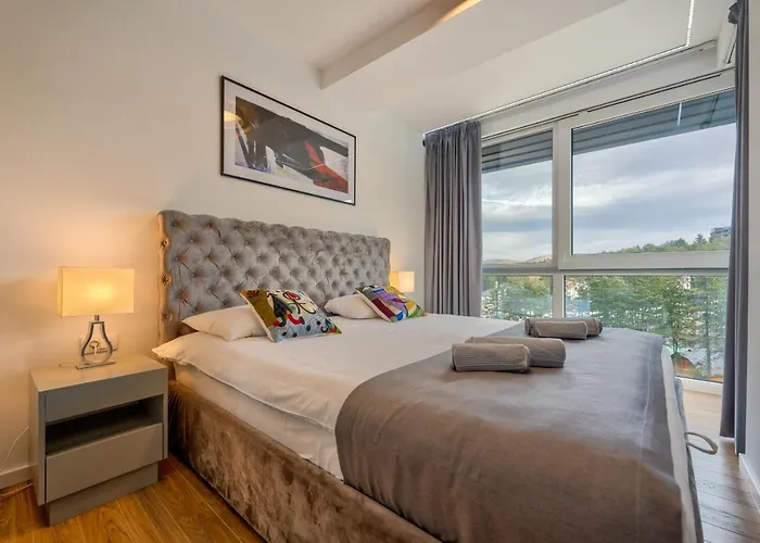 Apartment Gondola View